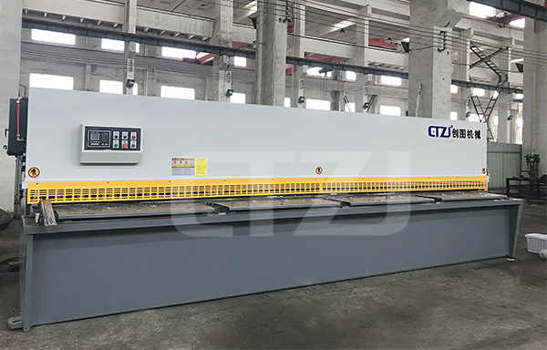 QC12Y-6X6000剪板机